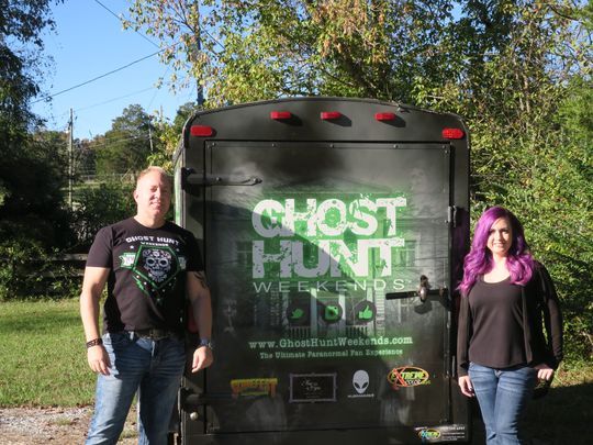 Husband Wife Duo Turns Ghost Hunting Hobby Into Multi-Million Dollar Empire